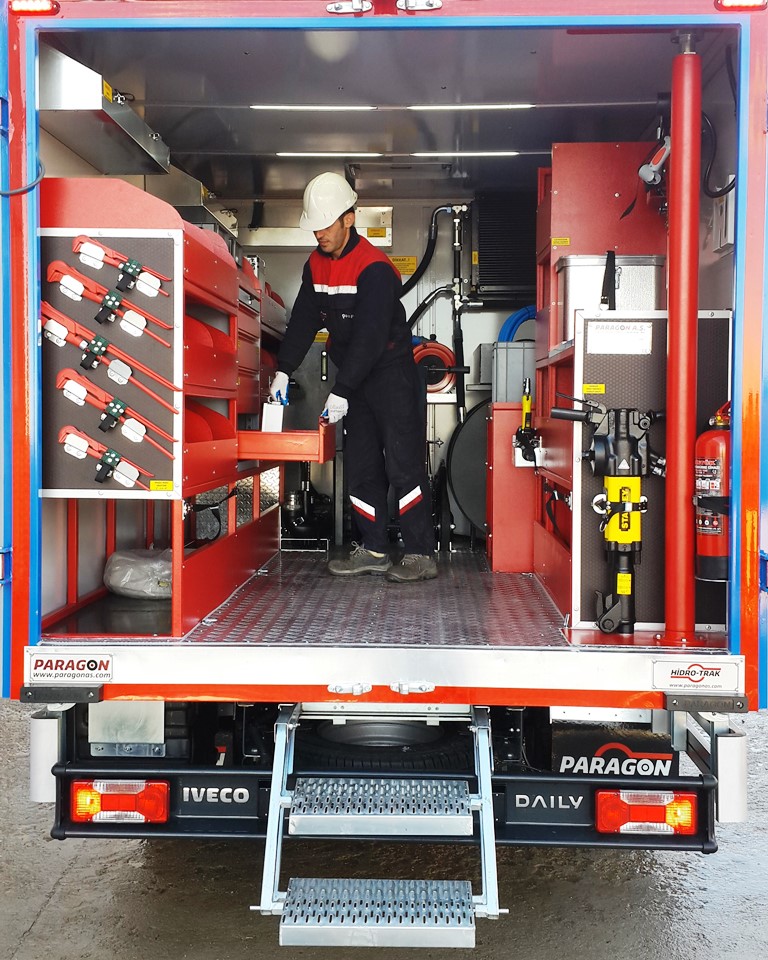 water line maintenance vehicle 06